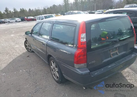 2006 Volvo V70 2.4 from USA, damaged, VIN YV1SW612562587149